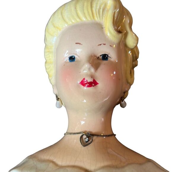 A Special‎ Place Ceramic 2004 Female Retro Desktop Vase Planter as is - Picture 1 of 7